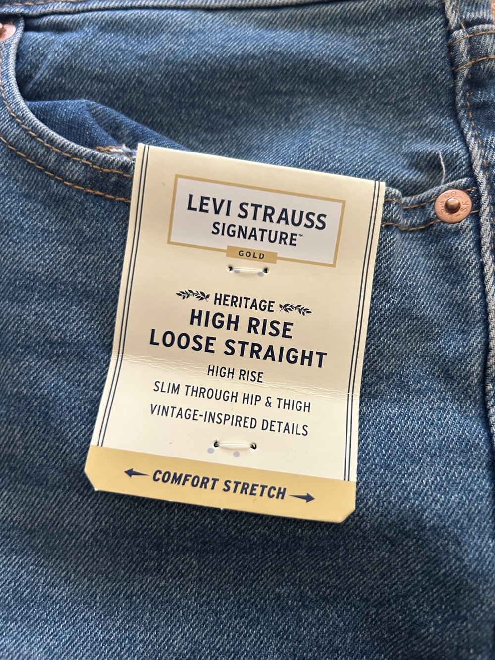 Levi's  High-Rise Loose Straight Jeans - Light Blue Denim for Women - Picture 4 of 8